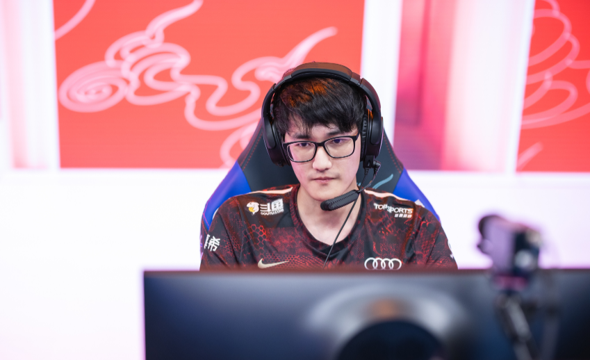 dwg夺冠队员名单 dwg夺冠队员名单